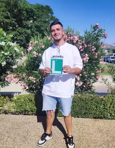 Autoescuela Dólmenes - Autoescuelas en Antequera. Tus permisos y cursos profesionales en AUTOESCUELA DÓLMENES. Grandes ofertas. Precios ANTICRISIS!!!!!