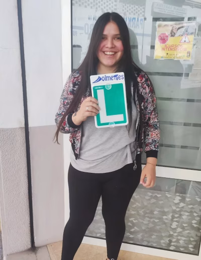 Autoescuela Dólmenes - Autoescuelas en Antequera. Tus permisos y cursos profesionales en AUTOESCUELA DÓLMENES. Grandes ofertas. Precios ANTICRISIS!!!!!